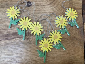 Yellow Wooden Daisy Decorative Garland